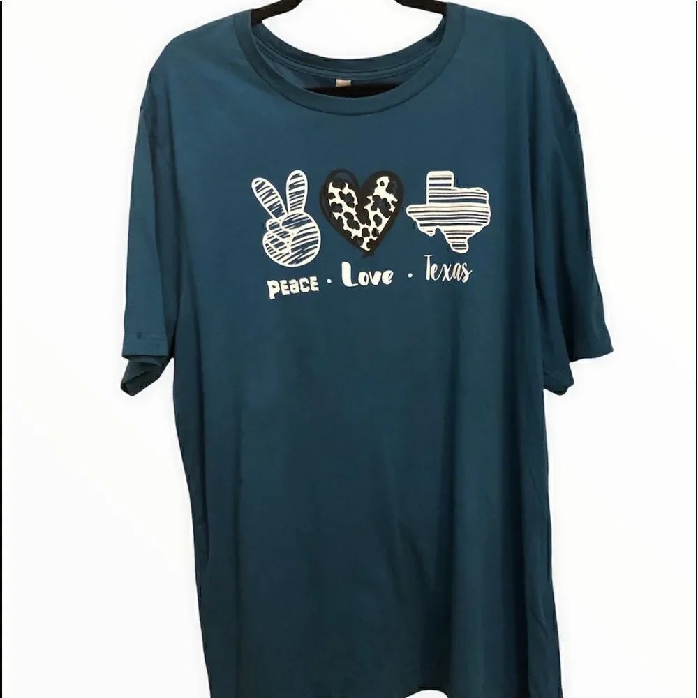 Peace Love Texas graphic tee shirt